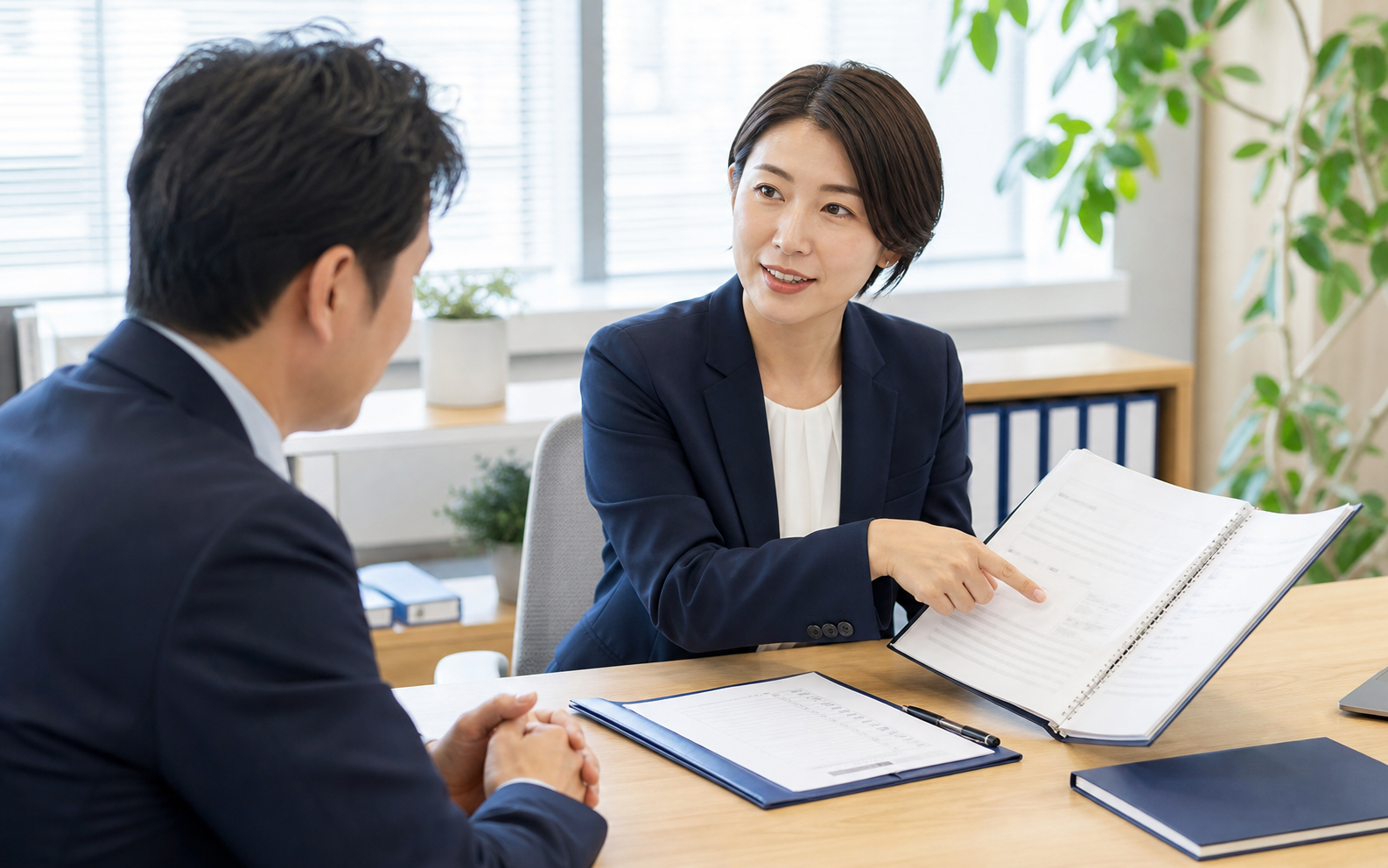 就業規則と雇用契約の相談風景